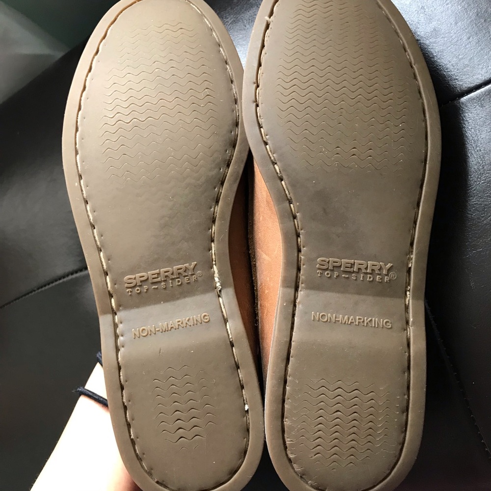 Sperry’s - Picture 2 of 4
